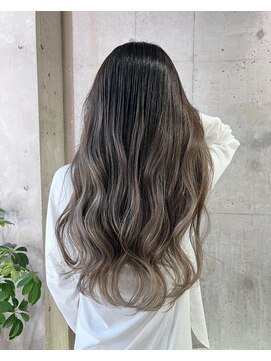 フラット(FLAT) エアタッチ×ホワイトベージュ