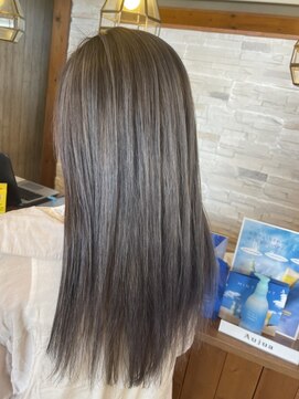 スパリブール(Spalibur) シルバーアッシュ