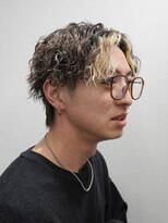 グランツ(Glanz)&nbsp;センターパート×波打スパイラル×フェイスフレーミング