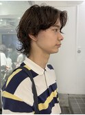 黒髪ニュアンスパーマセンターパートスパイラルパーマショート