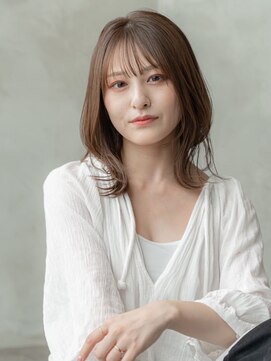 イオ 本厚木(io) 韓国レイヤーくびれシースルーバング小顔似合わせカット