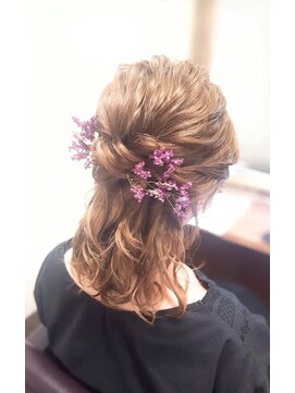 モアナ 逗子(MOANA) 【卒業式】ルーズハーフアップ♪