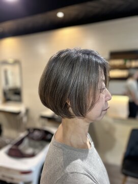 アンプヘアー 二条店(unpeu hair) ショートカット/白髪ぼかしハイライト/イルミナカラー/京都/二条