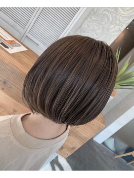 ツリーズ(Trees) カーキアッシュ