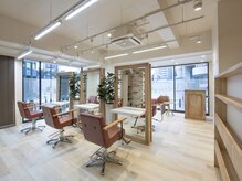 ビジュアムール(bijou amour)の雰囲気（ヘッドスパ専用のシャンプー台で普段の疲れをリフレッシュ☆）