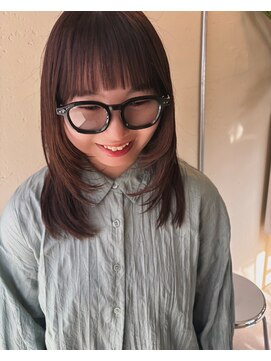 ヌック(nuk.) layer cut