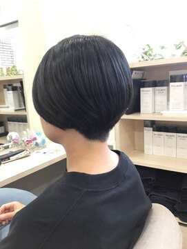 リンク(LINK) 40代50代刈り上げショート