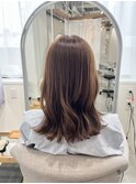 ベージュカラー×セミロング