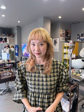 ダニーコウベ(Danny kobe) 金髪