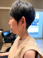 ナチュラル ヘアーデザイニング(Natural hair designing) 首元すっきり/美シルエットで魅せるマッシュショート/大人髪型