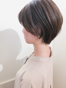 ネオリーブ クタ 町田店(Neolive kuta) 大人ショート【町田、町田駅200705】