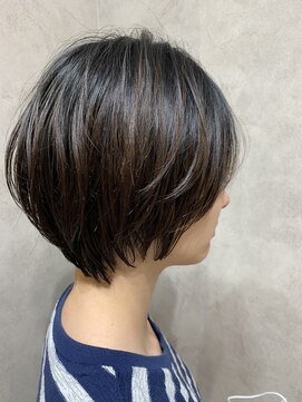 アフロート ショウナン(AFLOAT SHONAN) 丸みがかわいい【丸みショート】【赤荻樹】