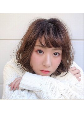 ノエル(NOEL) ピンクベージュ×ニュアンスウェーブボブ