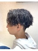 前髪も上げやすいパーマ!センターパートツイスパ