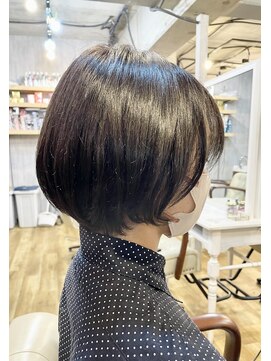 ラシクベル(Lashiku Belle) ショートボブ
