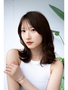 レノラ 本町(LENORA) 20代30代大人かわいいナチュラル暗髪エアーストレートヘア