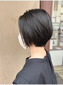 ショートボブ/ナチュラル/暗髪/艶髪/前髪なし