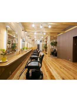 丁寧なカウンセリングで些細なご要望まで汲み取り、あなたの理想を実現します☆落ち着いた雰囲気も魅力◎