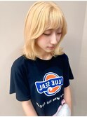 抜きっぱなしブロンドへア☆