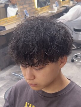 ブラック 横浜(BLUCK) 【小林千夏指名限定】 シャドウパーマ