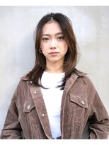 ランプ 代官山(the lamp)&nbsp;大人透明感レイヤーカットハッシュカットオリーブベージュ20代