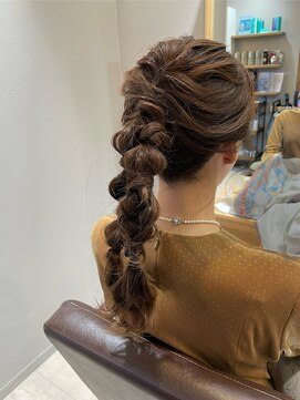 他と差がつくポニーテール