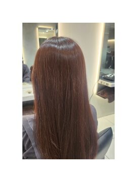 赤みを抑えた大人のブラウン【上大岡】