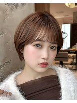 アフロート ルヴア(AFLOAT RUVUA)&nbsp;【岩田莉奈】ナチュラルレイヤーショートでひし形シルエット新宿