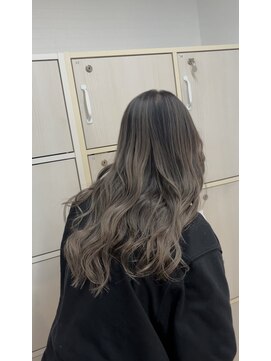 グランルッソ 岡山駅前(GRAN LUSSO) 【国富】赤みを抑えた美髪バレイヤージュ