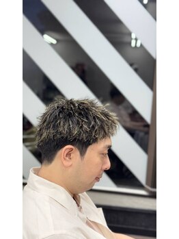 ホットヘアー (HOT HAIR)の写真/【星置のBarber】骨格・毛流れを見極める熟練の技。理容師だからこそ叶う、ミリ単位の似合わせ。