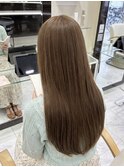 艶髪ミルクティーベージュ×極上のさら艶ストレートロング