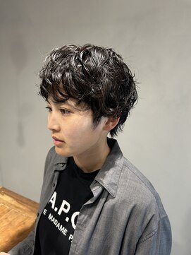トイロ(toiro) もふもふショートパーマ
