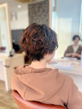 アトリエファゴ ハナミズキ店 【Yuine】ニュアンスショートパーマ
