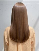 ライナス(Linus)&nbsp;大人可愛い髪質改善ベージュカラー艶感ストレート透明感