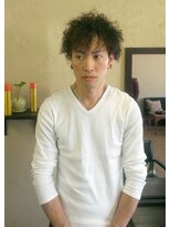 ビースタイル(Be STYLE)&nbsp;ツイスト×部分プチスパイラル×ツーブロック伸ばしかけ