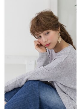 リル(Lilou) 【Lilou】大人ナチュラルミディアム ミンクテール Lilou 尾形