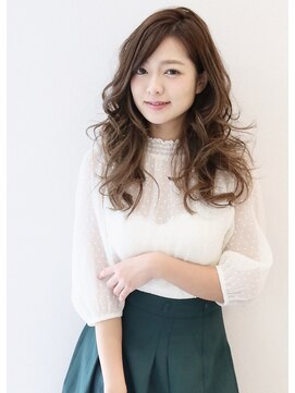 アンビエンテ(ambiente) 大人　無造作カール　ベージュ カラー