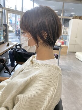 ジーニー 横浜(giinii) giinii_渋谷良太_小顔_シースルーバング_ミアショート