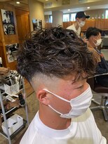 リットジェンツ 千葉(Lit Gents)&nbsp;スペインカール×フェード【YUSUKE】