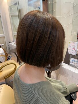 ティエル(Tiele) ぱつっとボブ