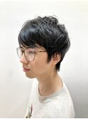 メンズ綺麗なバージンヘアーにふんわりパーマ