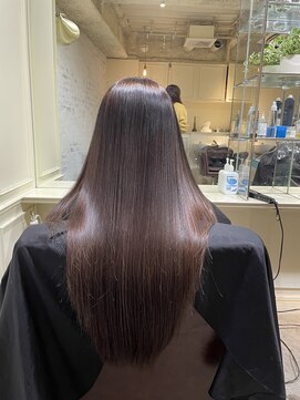 ロロ(ro-ro) 【恵比寿 ro-ro】枝毛ケアに 伸ばしてる方にオススメ 髪質改善Tr