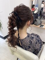 プティクローシェ バイ クオーレ(petite cloche by CUORE) 編みおろしポニー結婚式ヘア