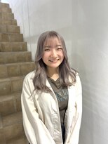 バズ(BUZZ) ホワイトベージュ