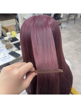 リミットバイアフィナー 大宮店(limit by Afinar) ピンクレッドカラー