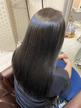 クラウン ヘア ラウンジ(CROWN hair lounge) 【クラウン】20代30代40代サラサラストレート×カーキグレージュ