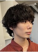 原宿シャドウパーマ緩めメンズマッシュウルフカットツーブロック