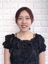 骨格補正×艶カラーで叶える似合わせスタイル