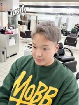 ルシア 京都四条河原町烏丸(LuciA) 【メンズ】ブリーチカラー×カット×トリートメント