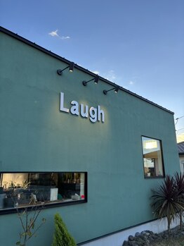 2席だけのゆったりとした空間と、マンツーマン施術が魅力★大人女性のお悩み解決サロン《laugh》。